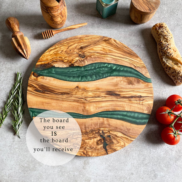 Large Olive Wood Serving River Board with Dual Green Veins - Dia 14