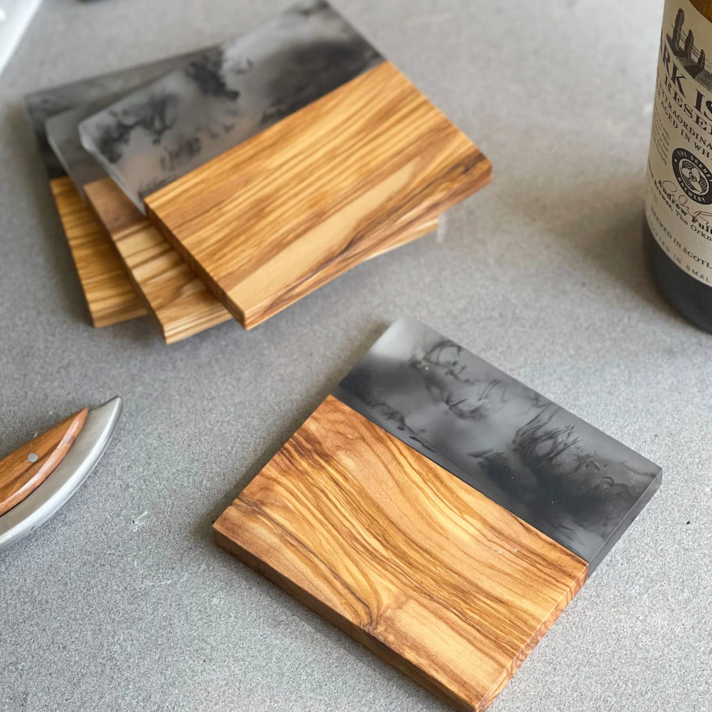 Set of 4 Italian Olive Wood and Smokey Resin Drinks Coasters