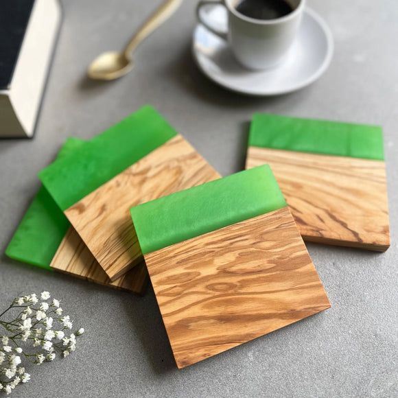 Set of 4 Italian Olive Wood and Vibrant Green Resin Drinks Coasters