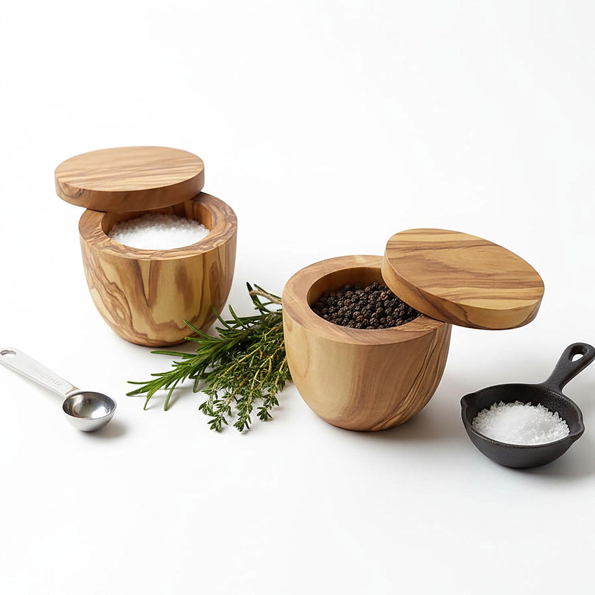 Olive Wood Pinch Pot with Magnetic Lid