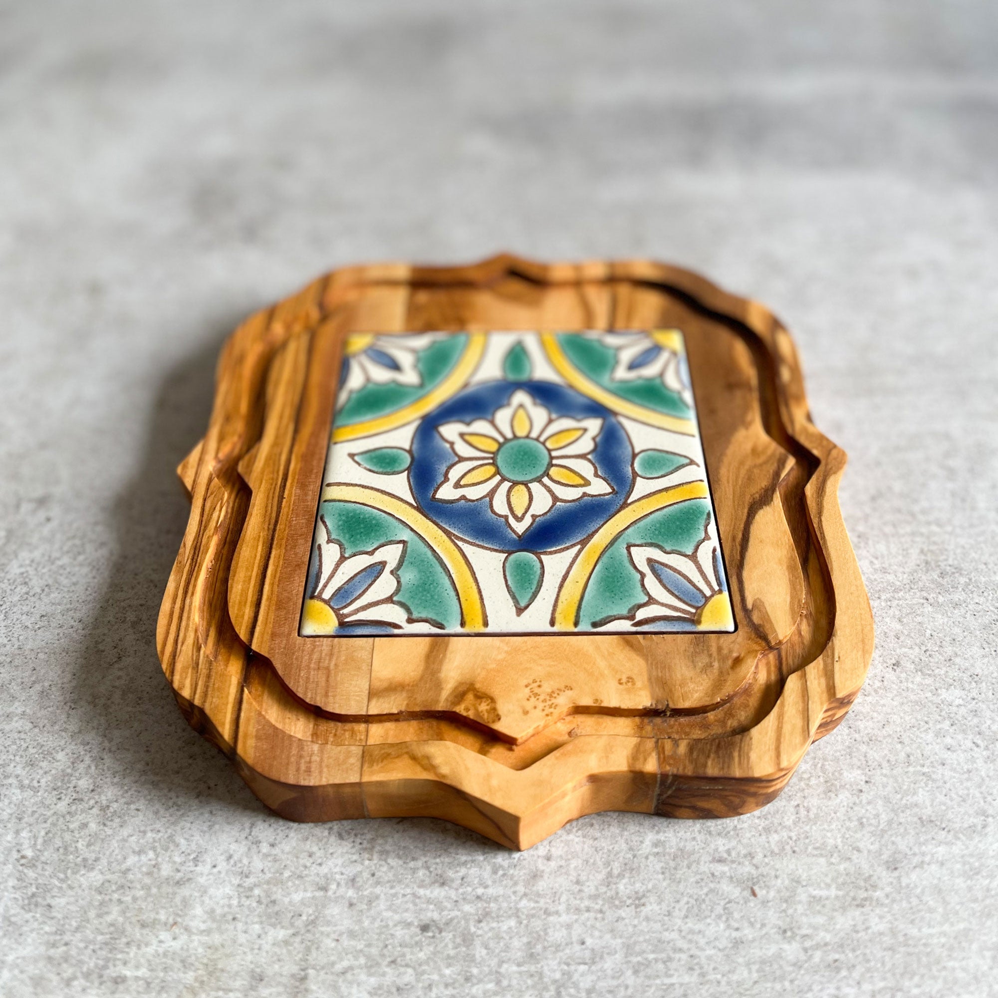 Olive Wood Trivet with Hand Painted Ceramic Tile