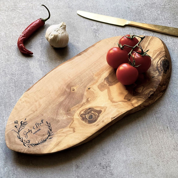 Personalised Rustic Oval Wooden Chopping/Cheese Board